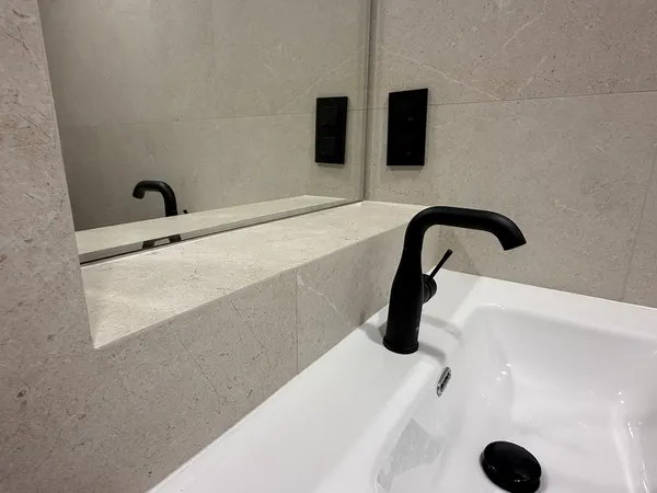 Reforma de Bathscape en Valencia