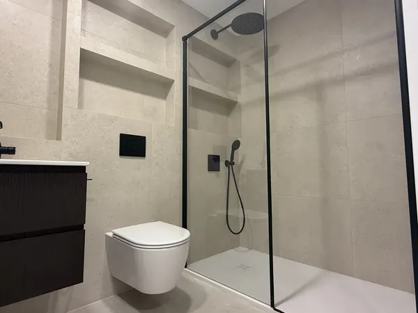 Reforma de Bathscape en Valencia