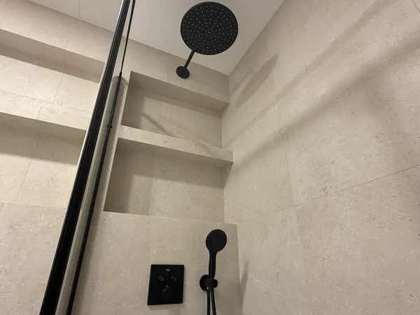 Reforma de Bathscape en Valencia