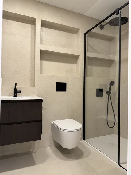 Reforma de Bathscape en Valencia