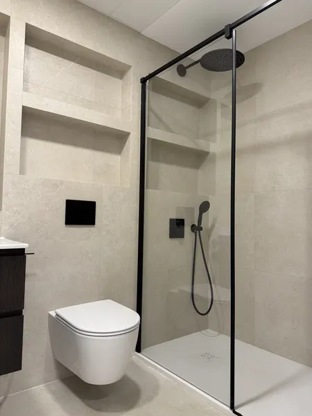 Reforma de Bathscape en Valencia