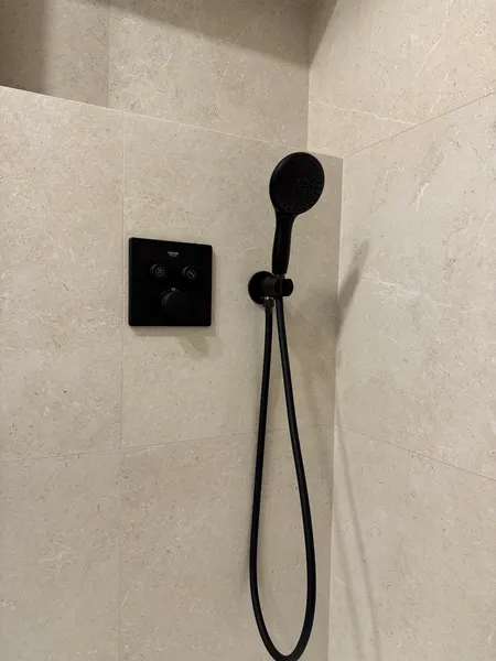 Reforma de Bathscape en Valencia